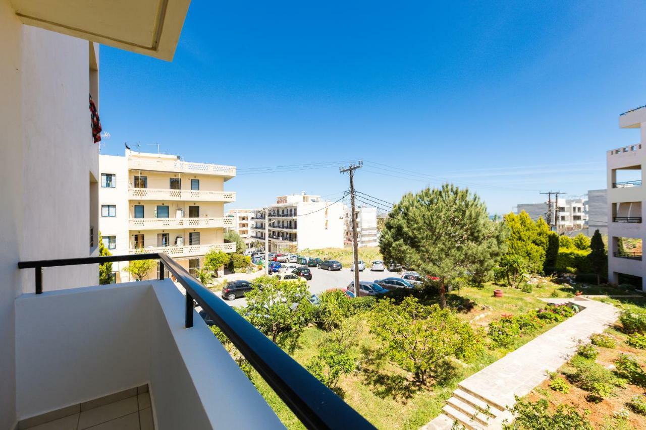 העיירה רתימנו Cozy Guest House מראה חיצוני תמונה